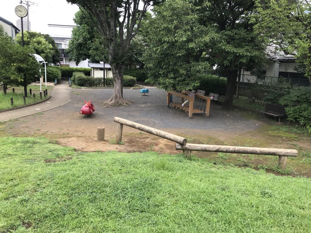梨の花公園の特徴