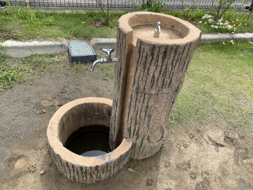 西山第二公園の水道
