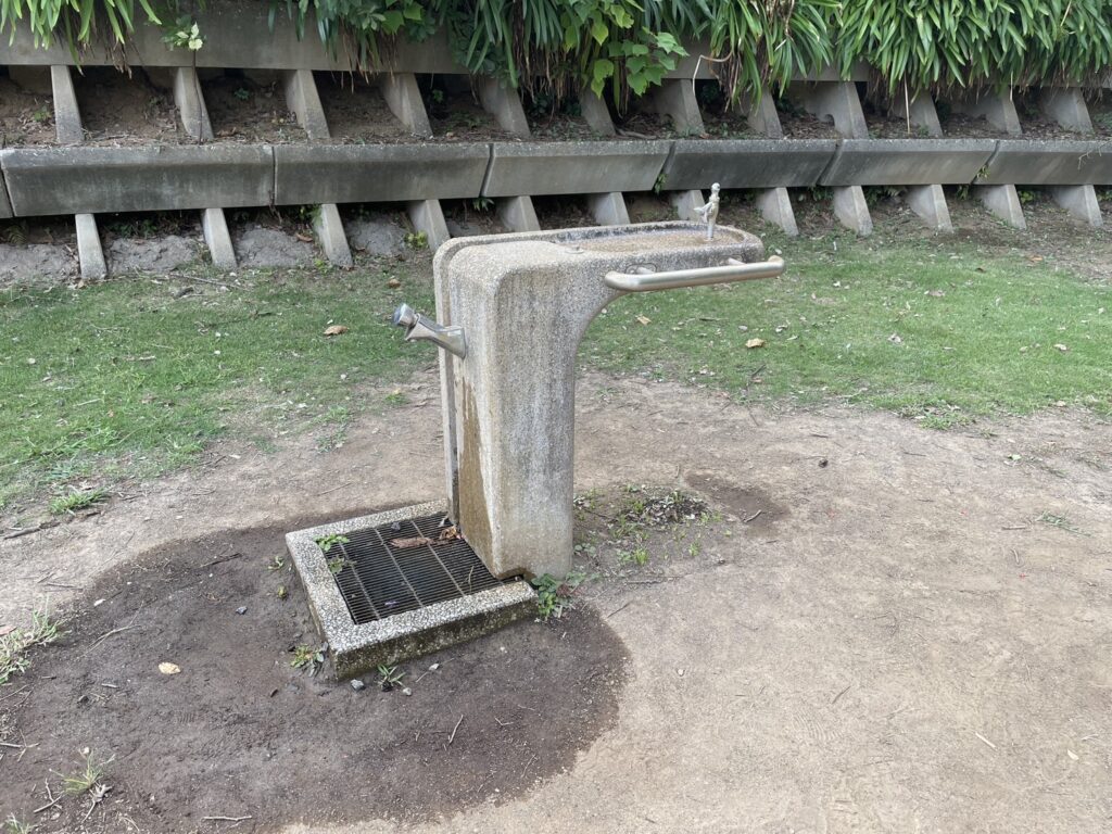 松ヶ崎中央公園の水道
