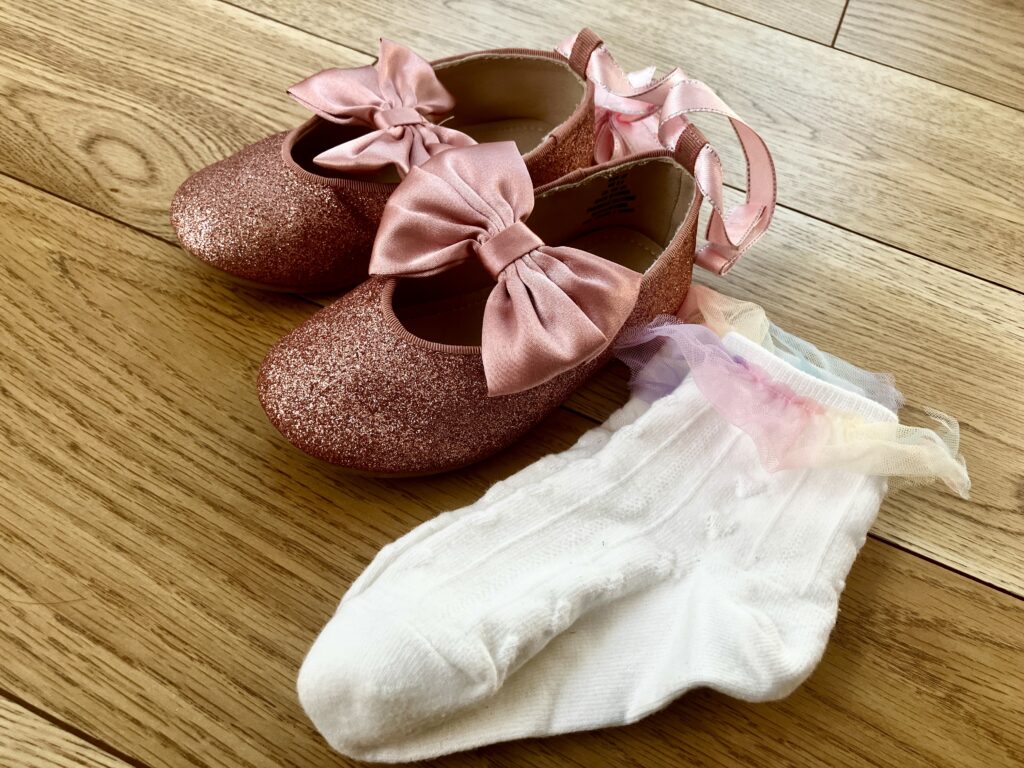 3歳子連れでディズニーオンアイス！体験談と持ち物まとめの靴