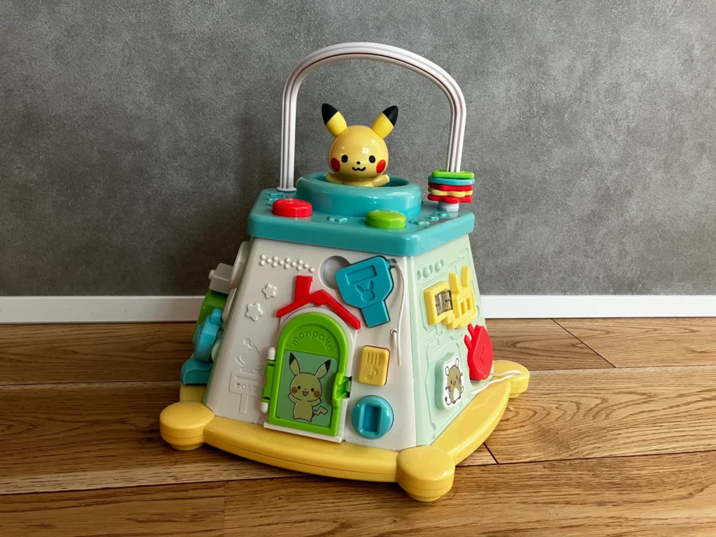 ママ厳選！0〜2歳が夢中になるクリスマスプレゼントのモンポケやりたい放題