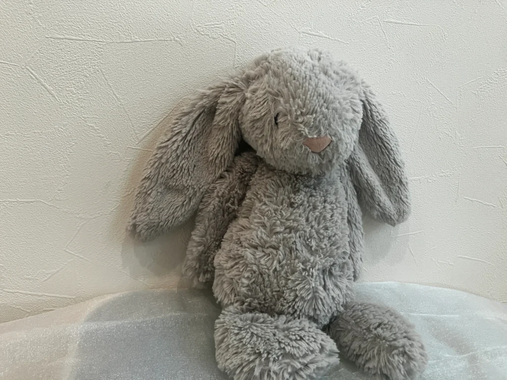 ママ厳選！0〜2歳が夢中になるクリスマスプレゼントのジェリーキャットのうさぎ