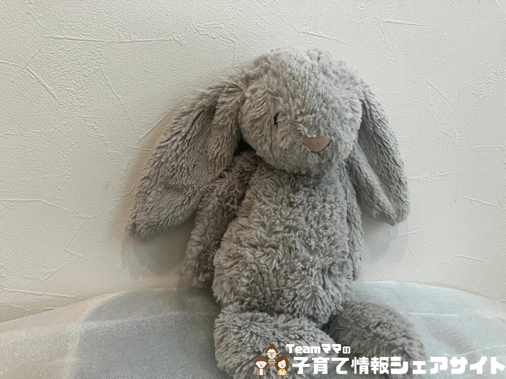 ママ厳選！0〜2歳が夢中になるクリスマスプレゼントのジェリーキャットのうさぎ
