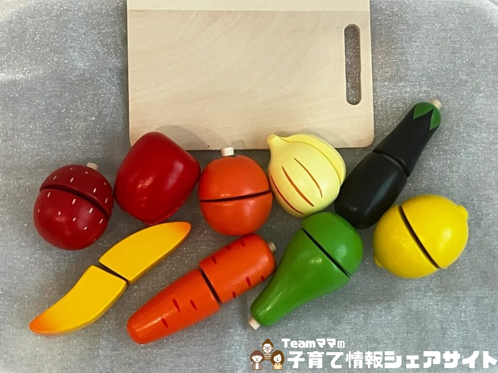 ママ厳選！0〜2歳が夢中になるクリスマスプレゼントの野菜セット