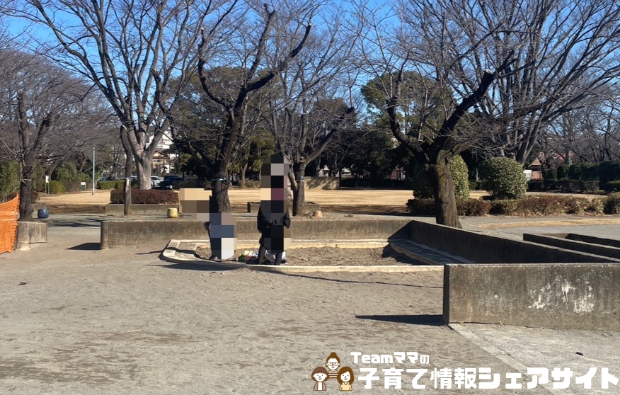 松葉第一公園の砂場