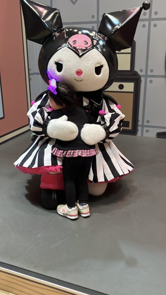 未就学児でも大丈夫？サンリオピューロランド攻略Part1のクロミグリーティング